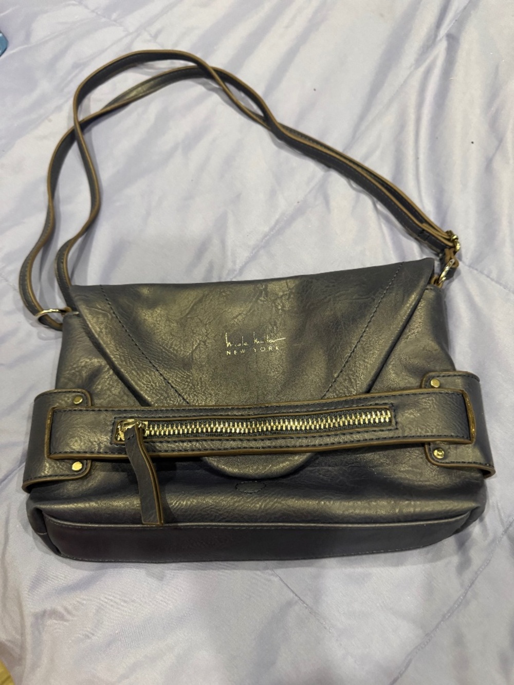 Crossbody purse